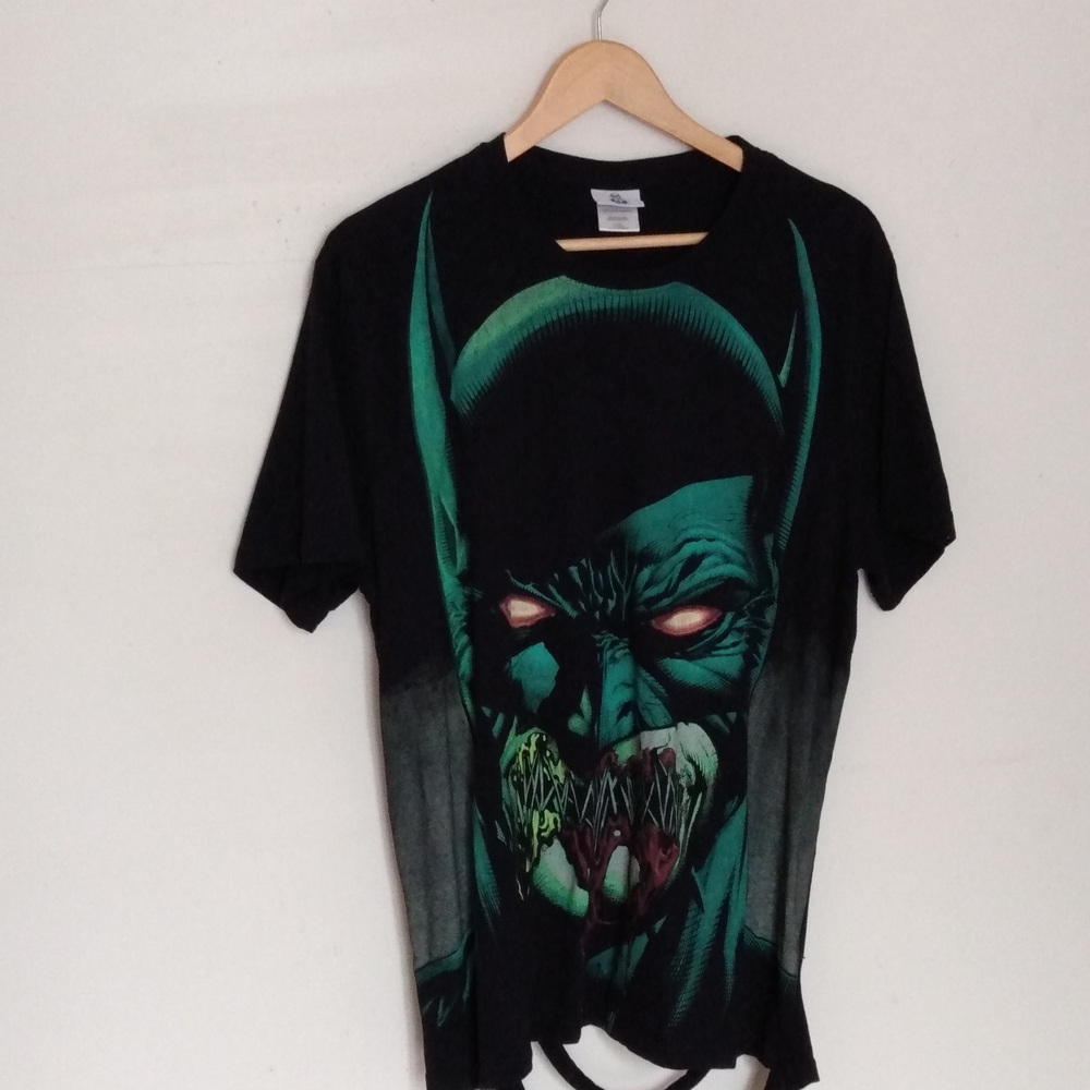 Black Batman T-Shirt With Cut Out Design In Back